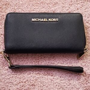 Black Michael Kors Wallet